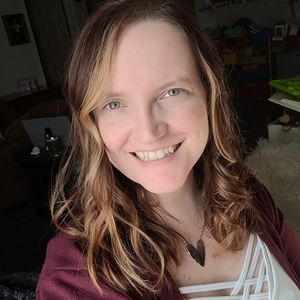 Meet your Posher, Posh